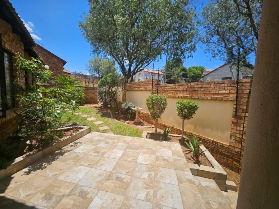 2 Bedroom Property for Sale in Winchester Hills Gauteng