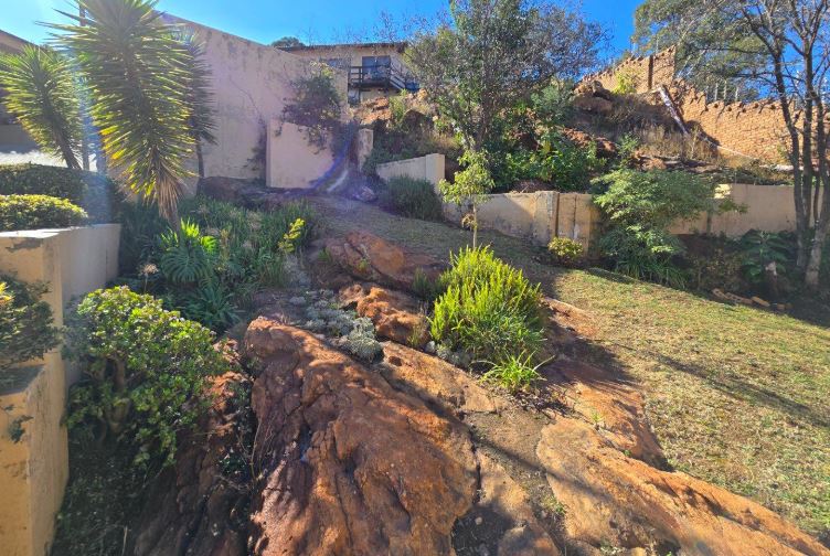 3 Bedroom Property for Sale in Oakdene Gauteng