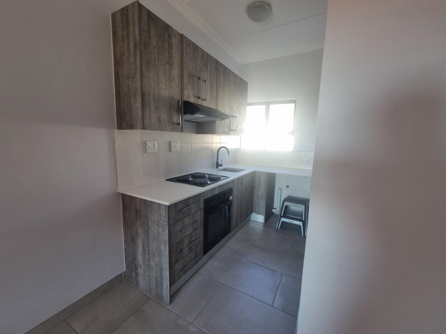 To Let 1 Bedroom Property for Rent in Ruimsig Gauteng