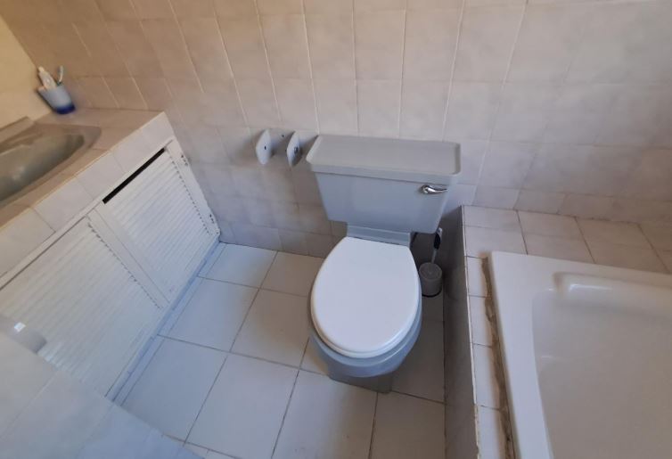 3 Bedroom Property for Sale in Oakdene Gauteng