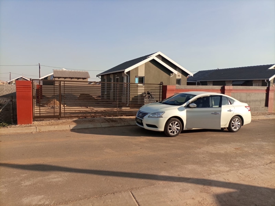 3 Bedroom Property for Sale in Savanna City Gauteng