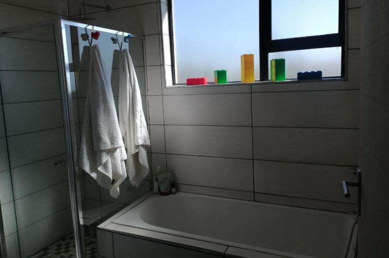 3 Bedroom Property for Sale in Blue Saddle Ranches Gauteng