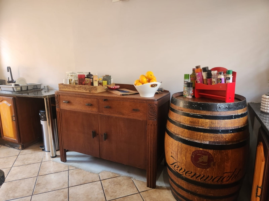 3 Bedroom Property for Sale in Glen Marais Gauteng