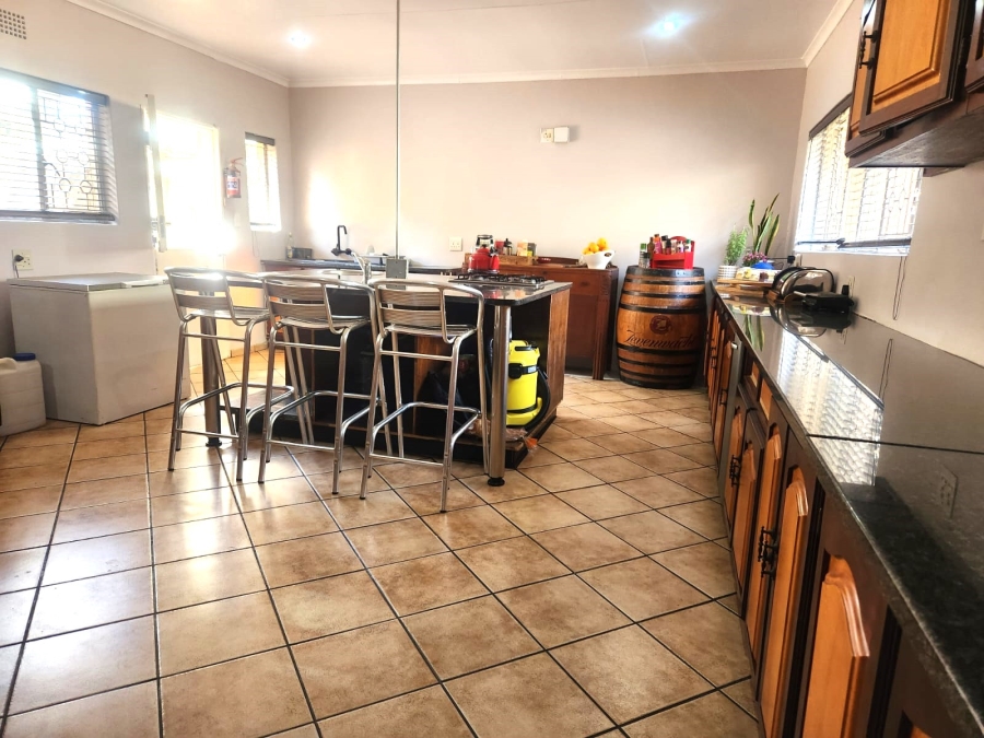 3 Bedroom Property for Sale in Glen Marais Gauteng