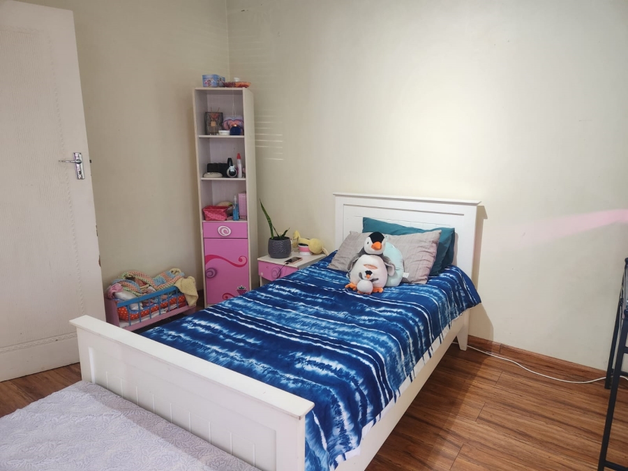 3 Bedroom Property for Sale in Glen Marais Gauteng