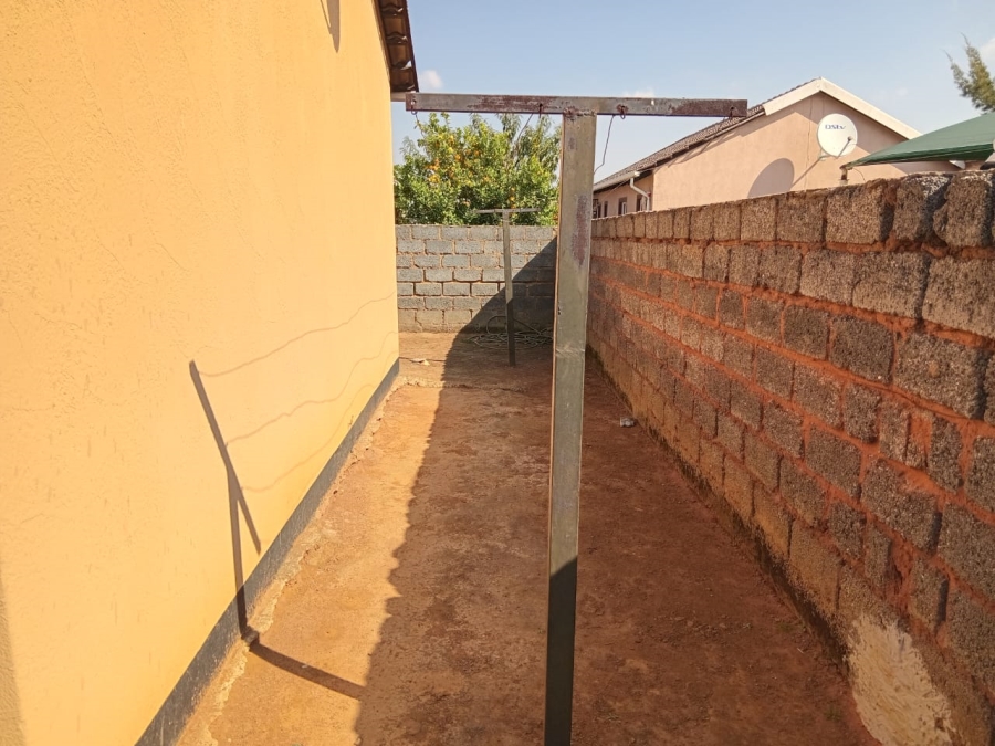 2 Bedroom Property for Sale in Windmill Park Gauteng