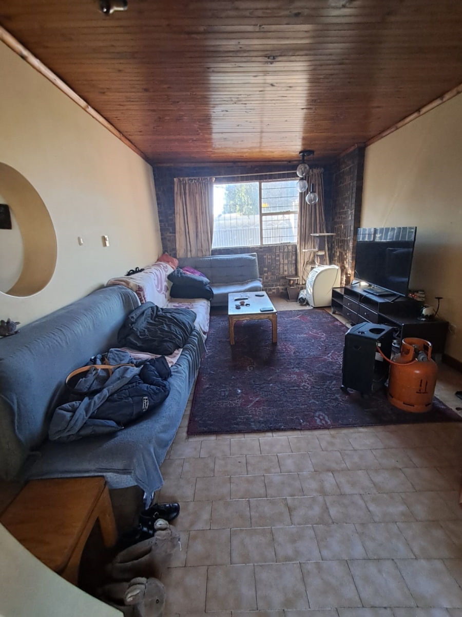 3 Bedroom Property for Sale in Brackenhurst Gauteng