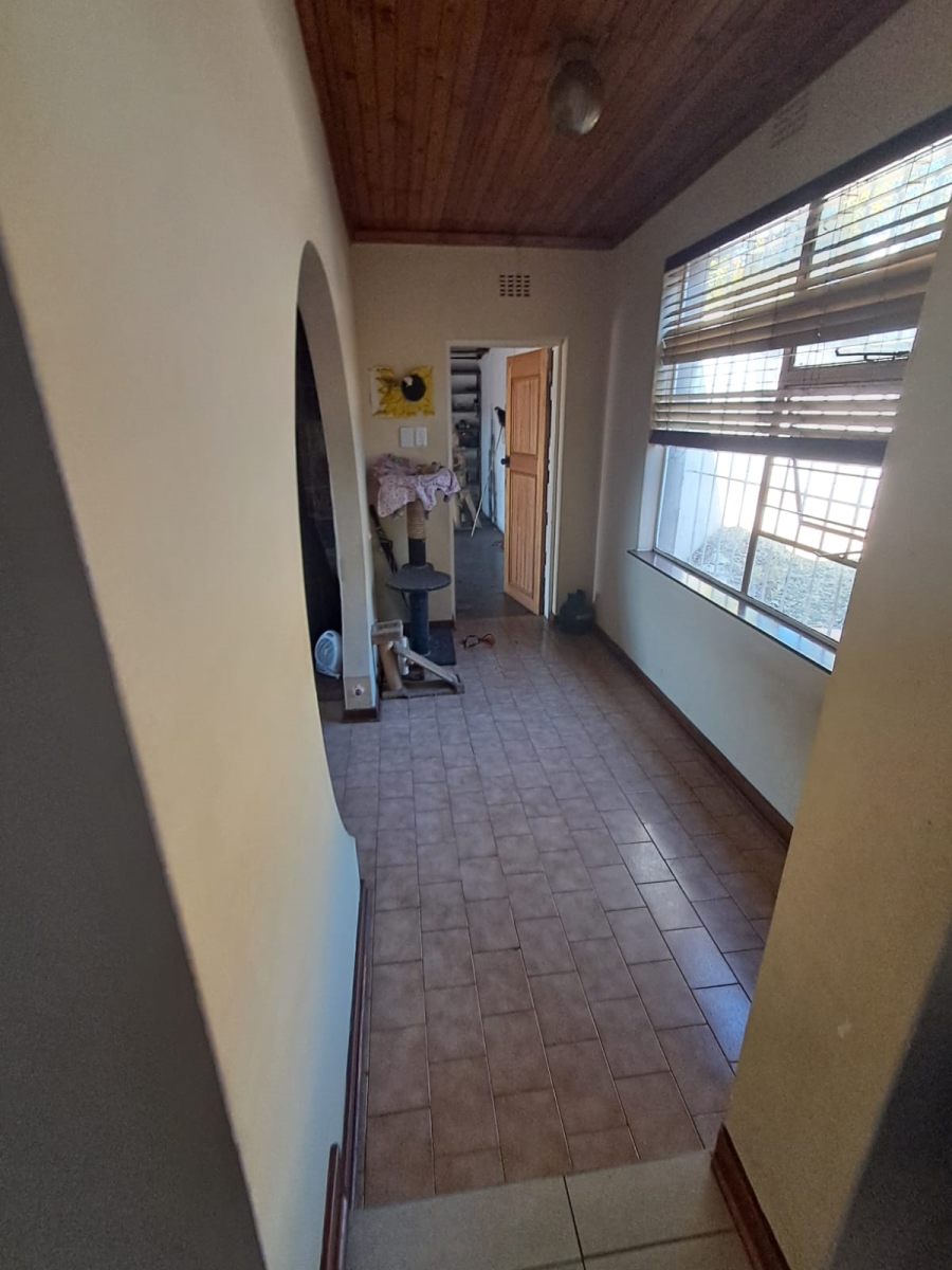 3 Bedroom Property for Sale in Brackenhurst Gauteng