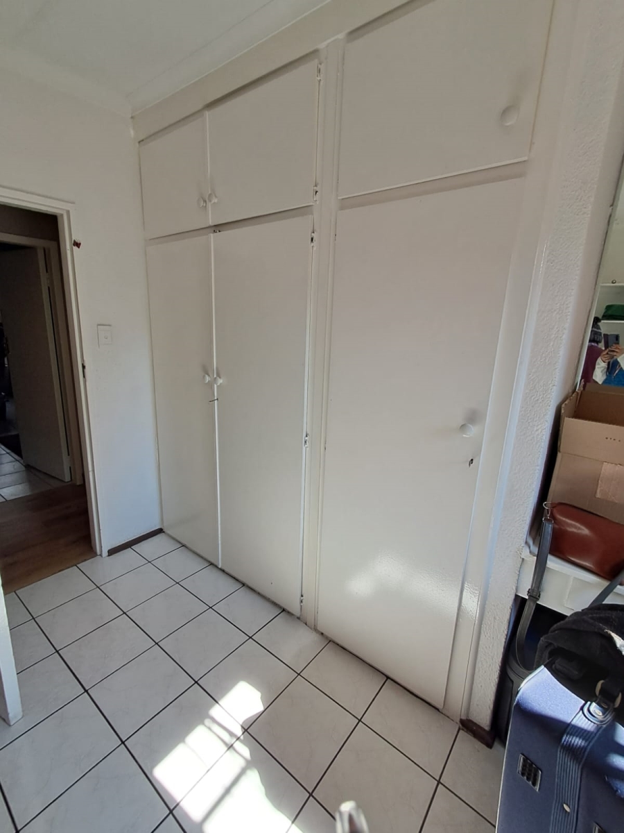4 Bedroom Property for Sale in Verwoerdpark Gauteng
