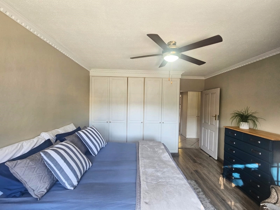 To Let 4 Bedroom Property for Rent in Brummeria Gauteng