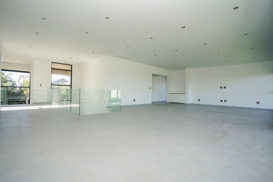 5 Bedroom Property for Sale in Serengeti Lifestyle Estate Gauteng