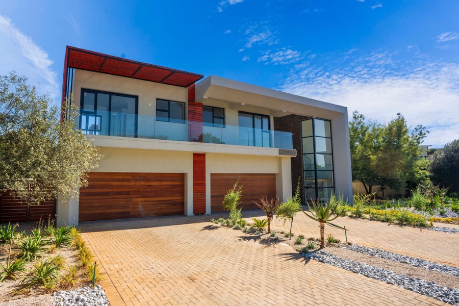5 Bedroom Property for Sale in Serengeti Lifestyle Estate Gauteng