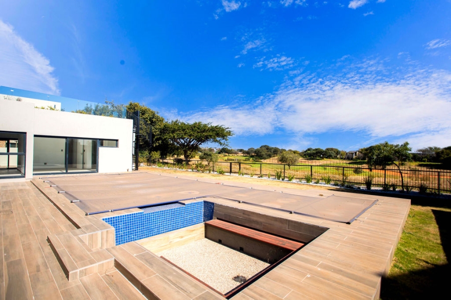 5 Bedroom Property for Sale in Serengeti Lifestyle Estate Gauteng