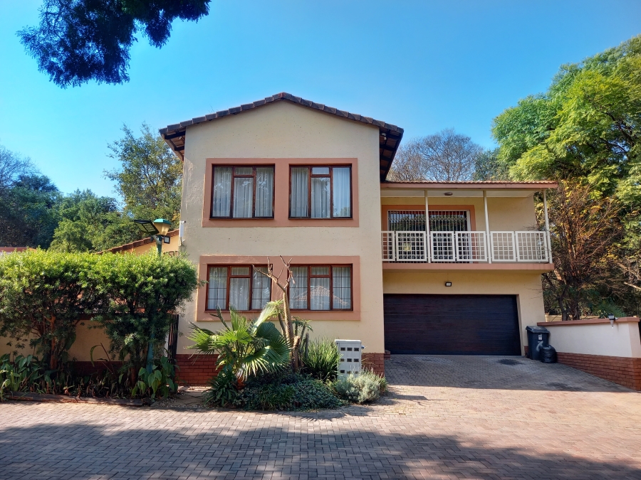 4 Bedroom Property for Sale in Murrayfield Gauteng