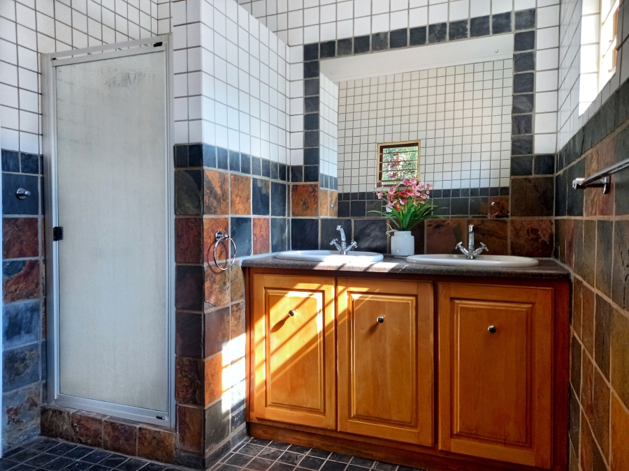 4 Bedroom Property for Sale in Murrayfield Gauteng