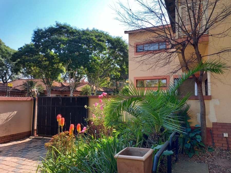 4 Bedroom Property for Sale in Murrayfield Gauteng