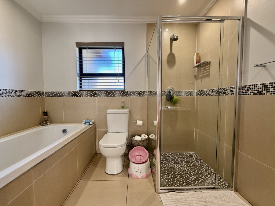 3 Bedroom Property for Sale in The Meadows Gauteng