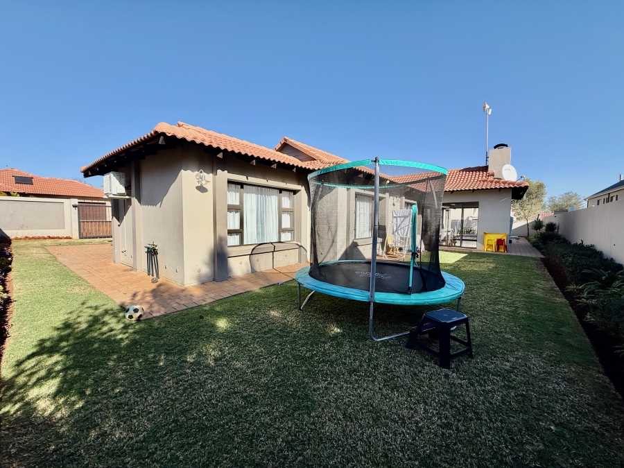 3 Bedroom Property for Sale in The Meadows Gauteng