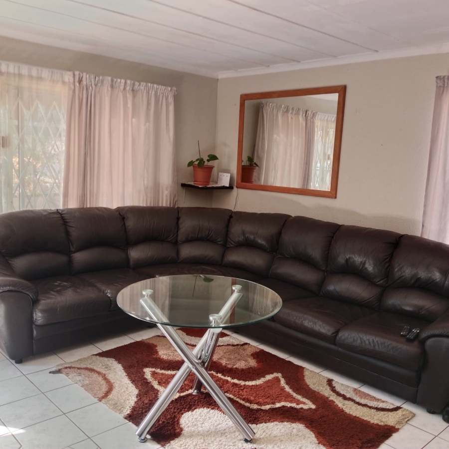 2 Bedroom Property for Sale in Noordwyk Gauteng