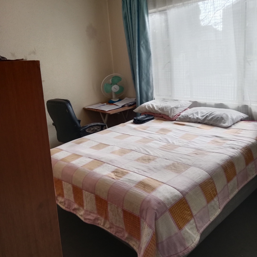 2 Bedroom Property for Sale in Noordwyk Gauteng