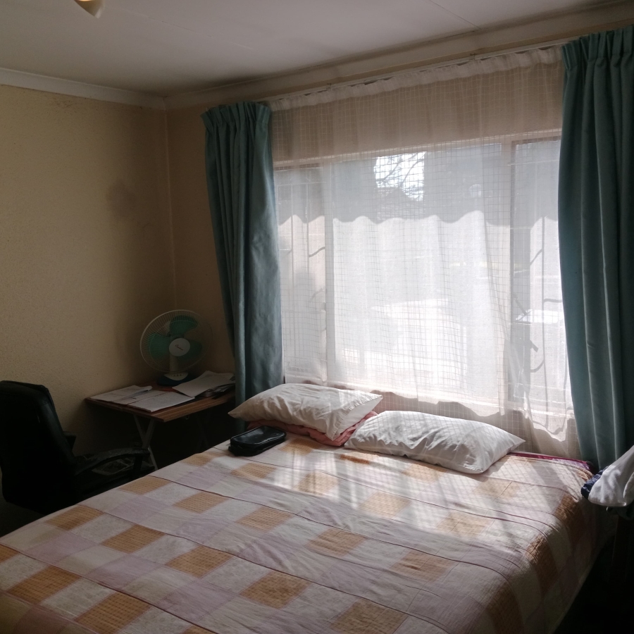 2 Bedroom Property for Sale in Noordwyk Gauteng