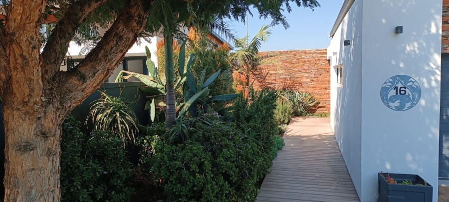 4 Bedroom Property for Sale in Midstream Ridge Gauteng