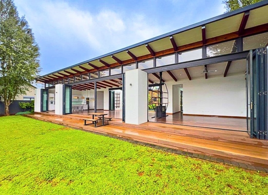 4 Bedroom Property for Sale in Midstream Ridge Gauteng