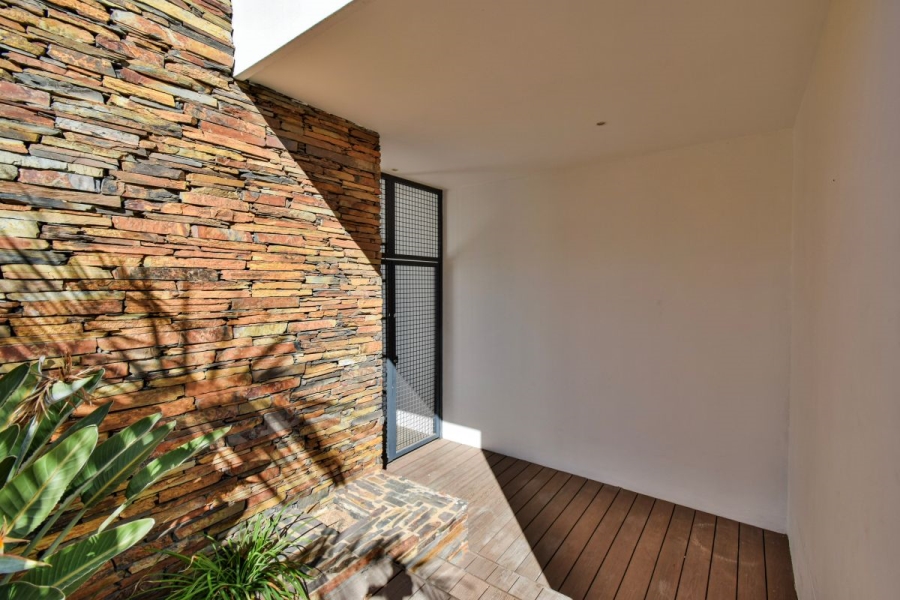 4 Bedroom Property for Sale in Midstream Ridge Gauteng