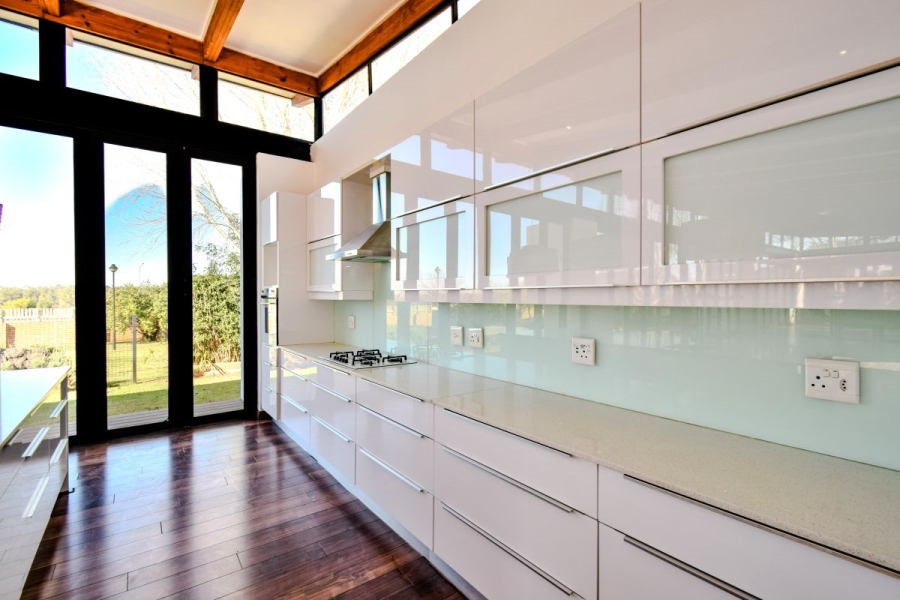 4 Bedroom Property for Sale in Midstream Ridge Gauteng