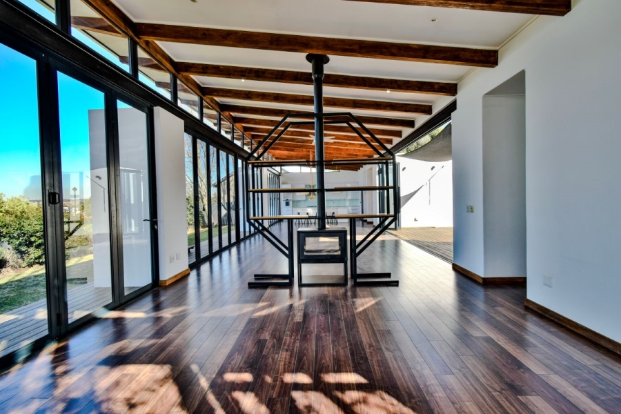 4 Bedroom Property for Sale in Midstream Ridge Gauteng