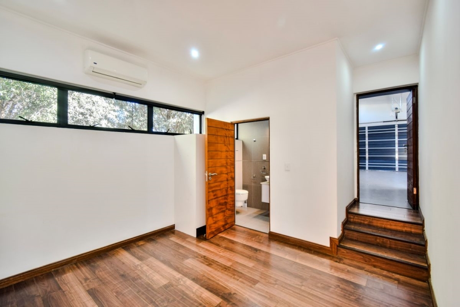 4 Bedroom Property for Sale in Midstream Ridge Gauteng