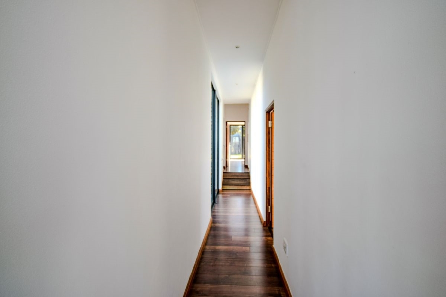 4 Bedroom Property for Sale in Midstream Ridge Gauteng