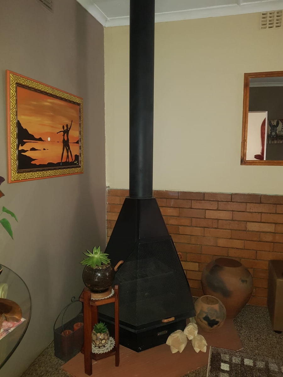 3 Bedroom Property for Sale in Risiville Gauteng