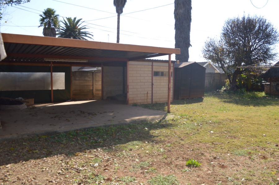 3 Bedroom Property for Sale in Risiville Gauteng
