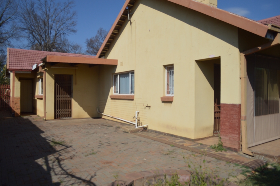 3 Bedroom Property for Sale in Risiville Gauteng
