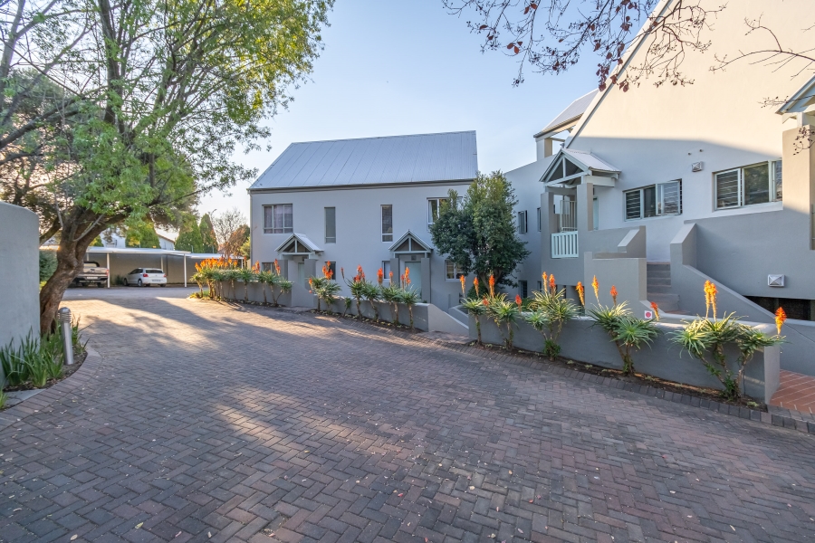 2 Bedroom Property for Sale in Fourways Gauteng
