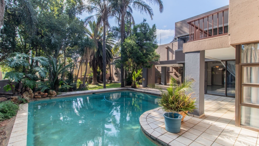 4 Bedroom Property for Sale in Bedfordview Gauteng