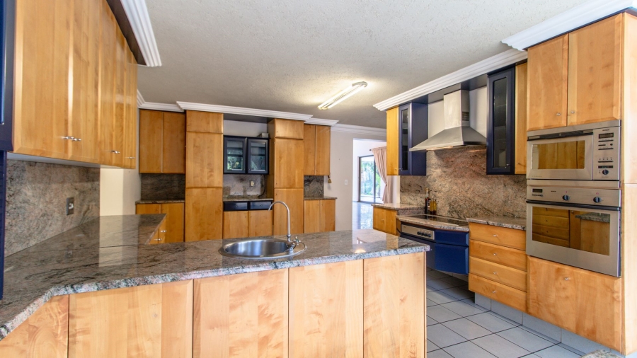 4 Bedroom Property for Sale in Bedfordview Gauteng