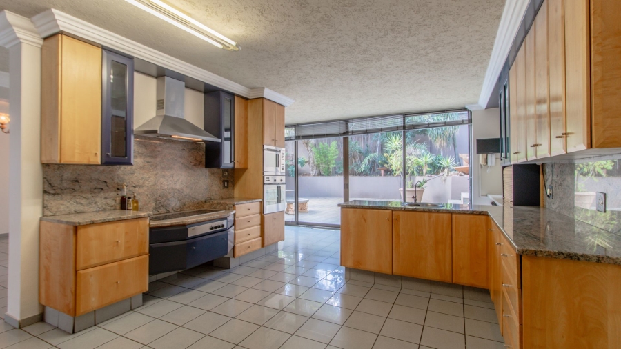 4 Bedroom Property for Sale in Bedfordview Gauteng