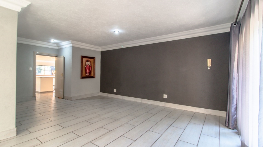 4 Bedroom Property for Sale in Bedfordview Gauteng