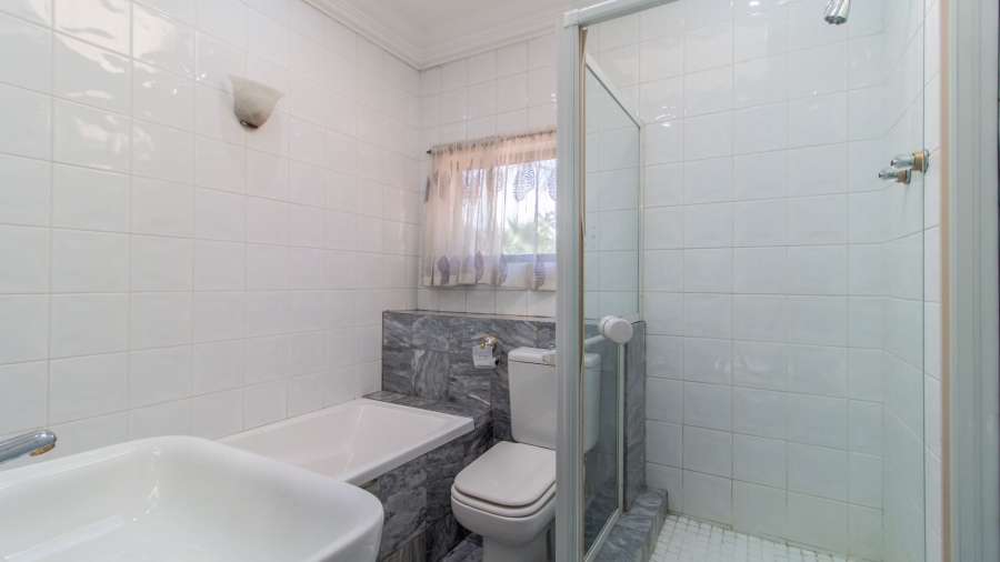 4 Bedroom Property for Sale in Bedfordview Gauteng