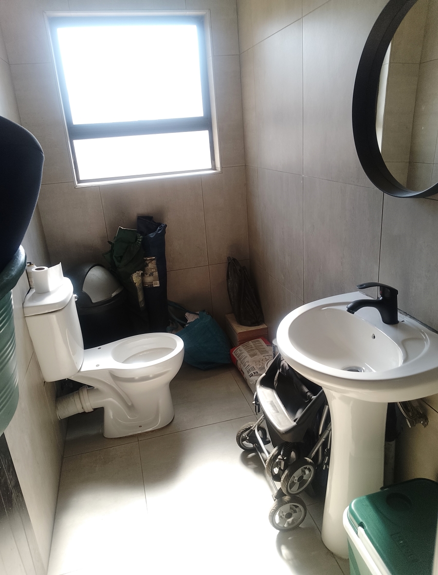 3 Bedroom Property for Sale in Windmill Park Gauteng