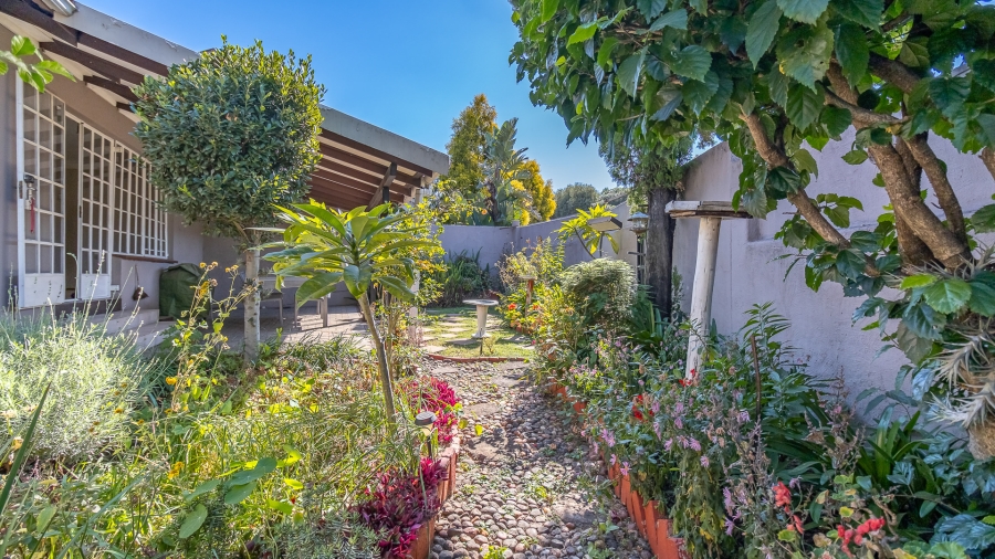 3 Bedroom Property for Sale in Sundowner Gauteng