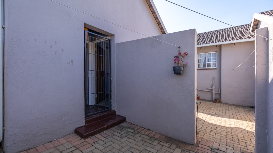 3 Bedroom Property for Sale in Sundowner Gauteng