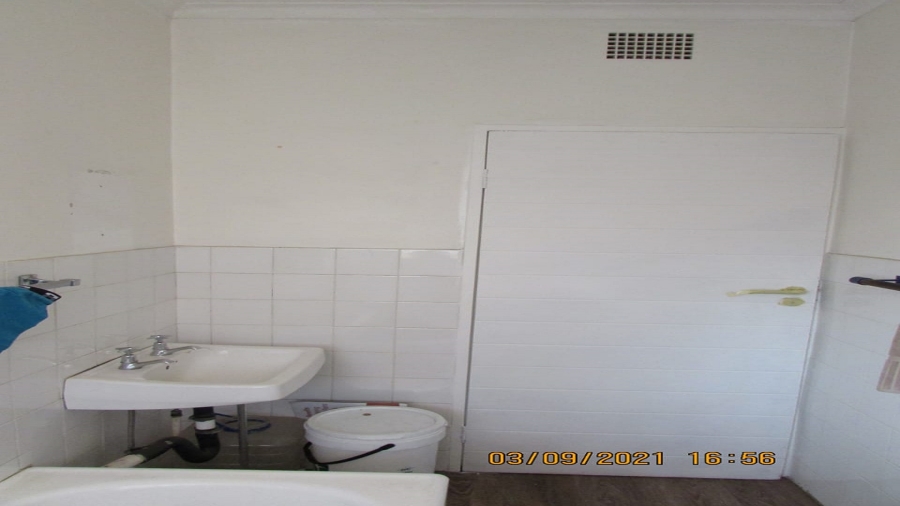 2 Bedroom Property for Sale in Vanderbijlpark CW 2 Gauteng