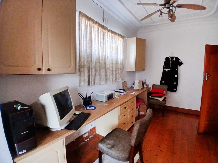 3 Bedroom Property for Sale in Orange Grove Gauteng
