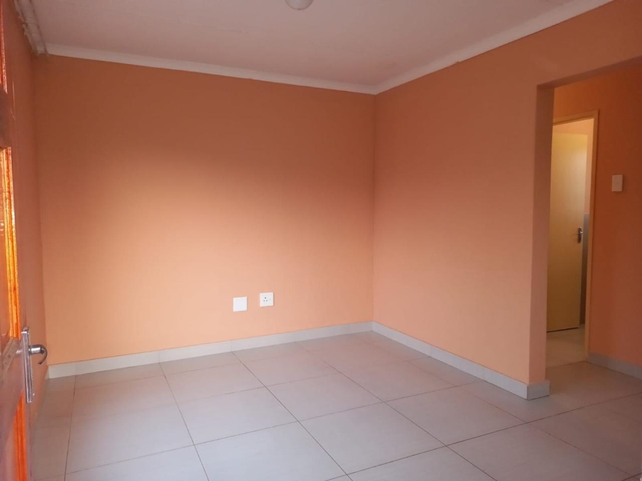 To Let 3 Bedroom Property for Rent in Atteridgeville Gauteng