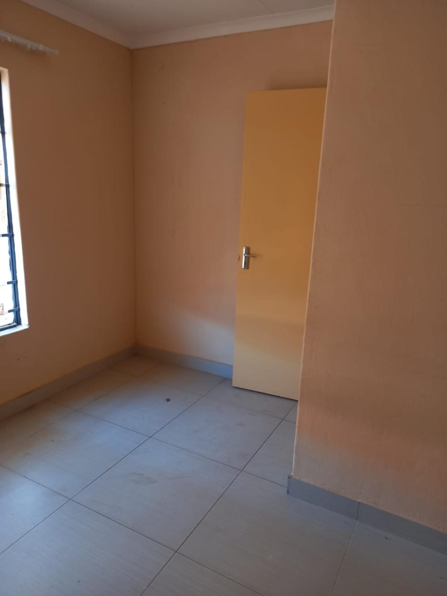 To Let 3 Bedroom Property for Rent in Atteridgeville Gauteng