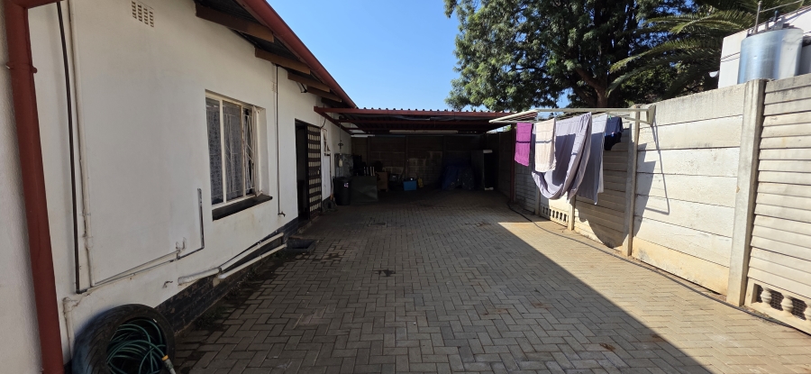 5 Bedroom Property for Sale in Parktown Estate Gauteng