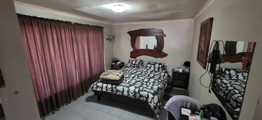 5 Bedroom Property for Sale in Parktown Estate Gauteng
